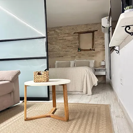 Апартаменты Plaza Adarve